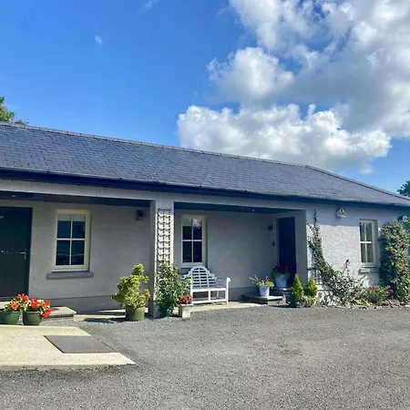 1-bed Near Nenagh & Lough Derg * Hackstown Bridge
